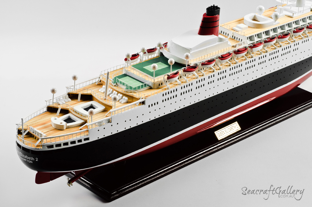 Queen Elizabeth 2 cruise ship models | Model cruises ...